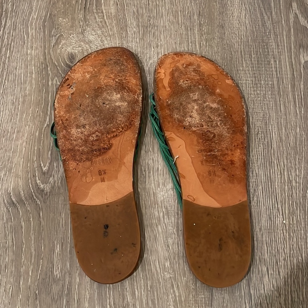 Flip Flops - Picture 3 of 3